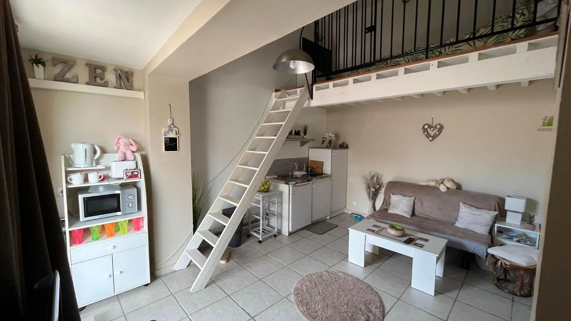 Maison De Village Caumont-sur-Durance 0*,